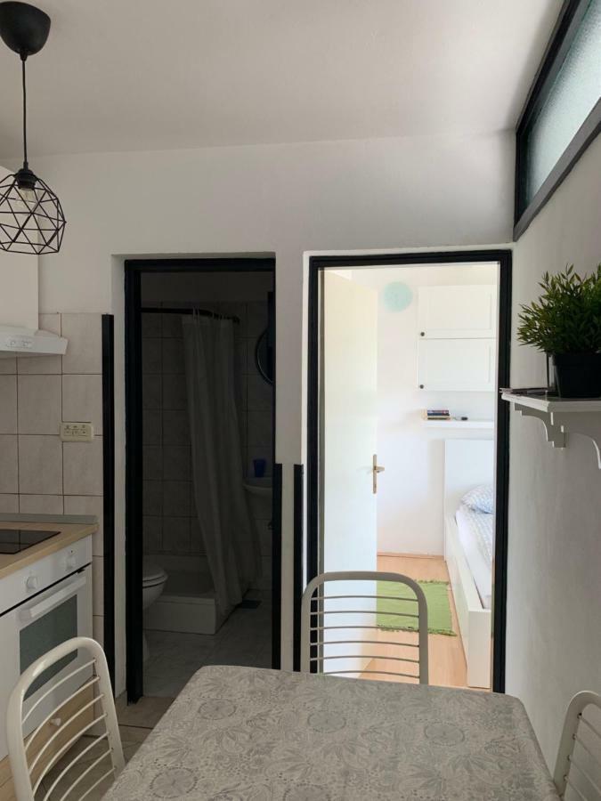 Raslina Apartment Bujas מראה חיצוני תמונה