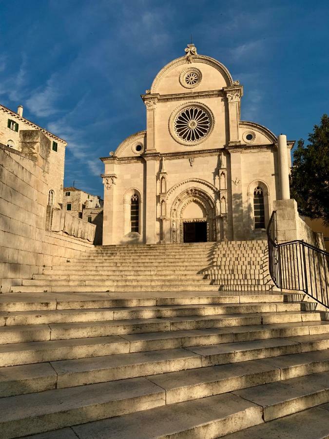 Raslina Apartment Bujas מראה חיצוני תמונה